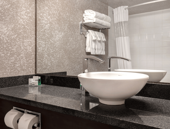 Days Inn Medicine Hat - Bathroom Sink