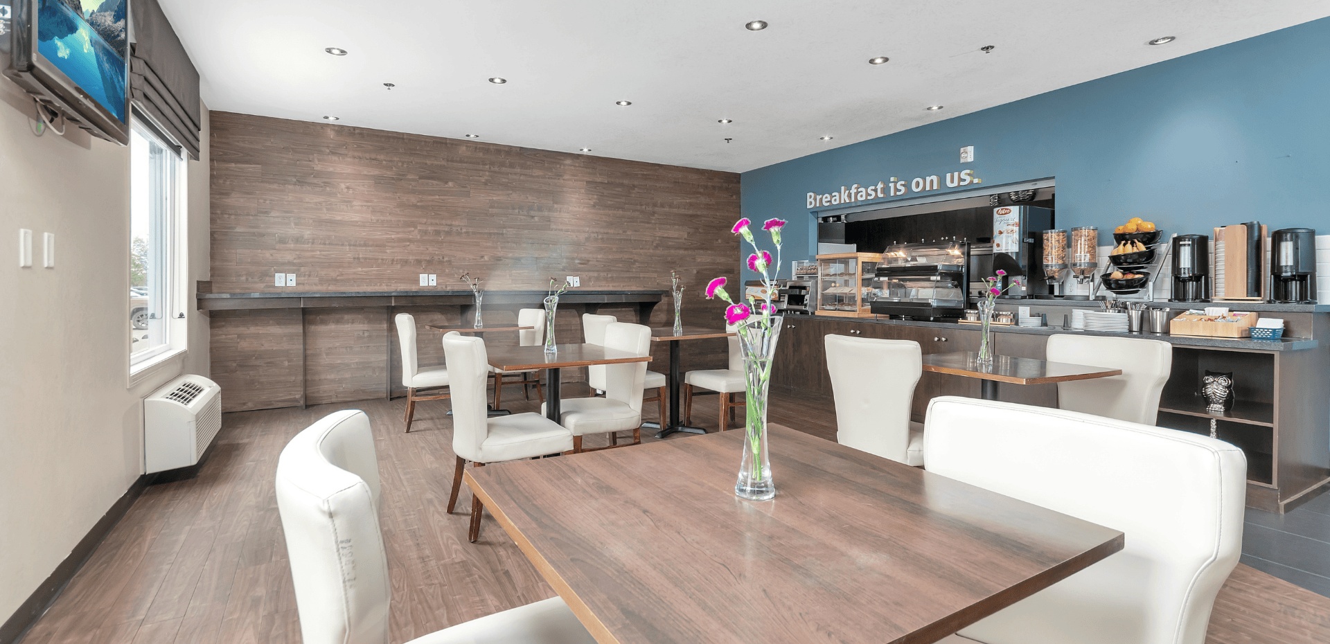 Days Inn Regina Airport West - Breakfast Area