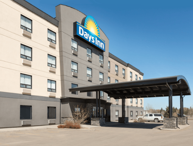 Days Inn Regina Airport West - Exterior