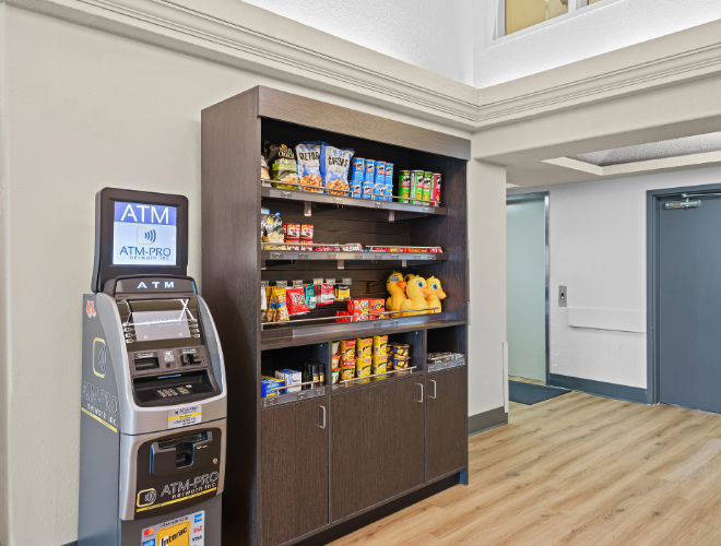 Days Inn Regina East - Convenience Mart