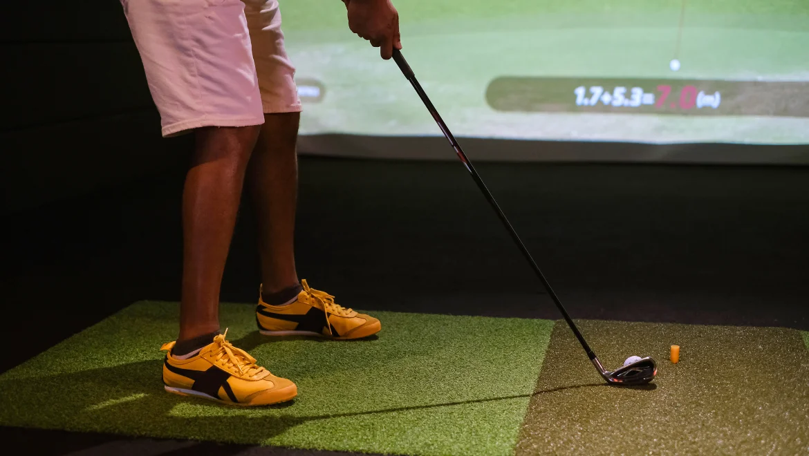 indoor golfing
